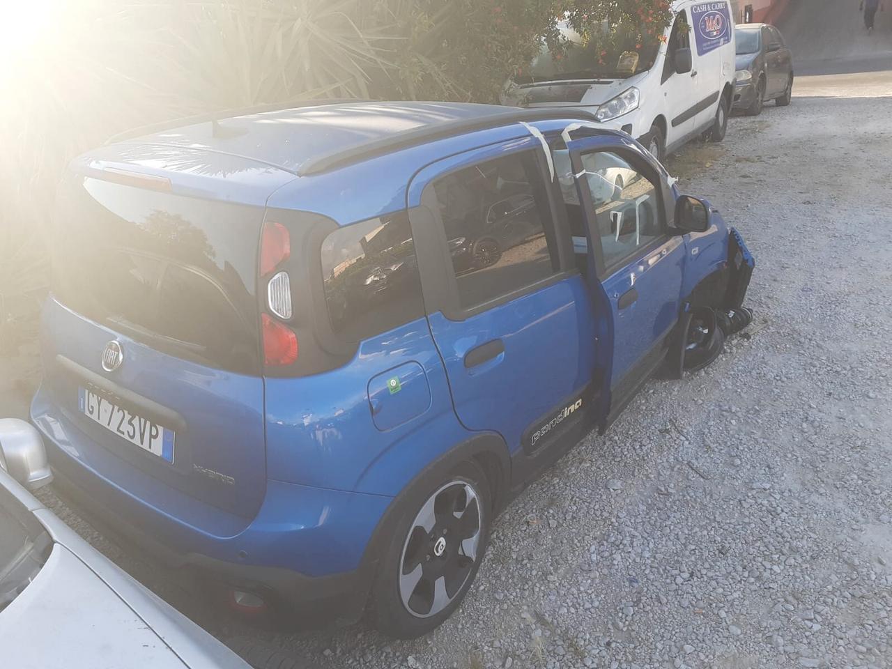 Fiat Panda 1.0 BENZINA IBRIDA ANNO 2025 SINISTRADA