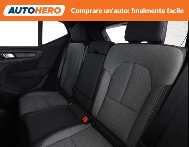 VOLVO XC40 B3 automatico Plus Dark N1