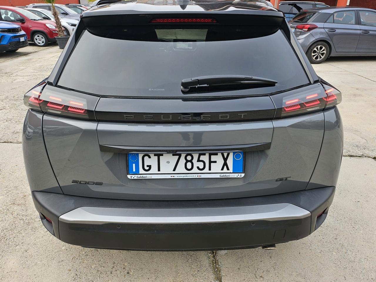 Peugeot 2008 BlueHDi 130 S&S EAT8 GT