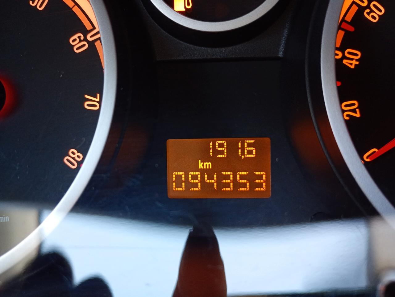 Opel Corsa 1.2 5 porte Australian Edition