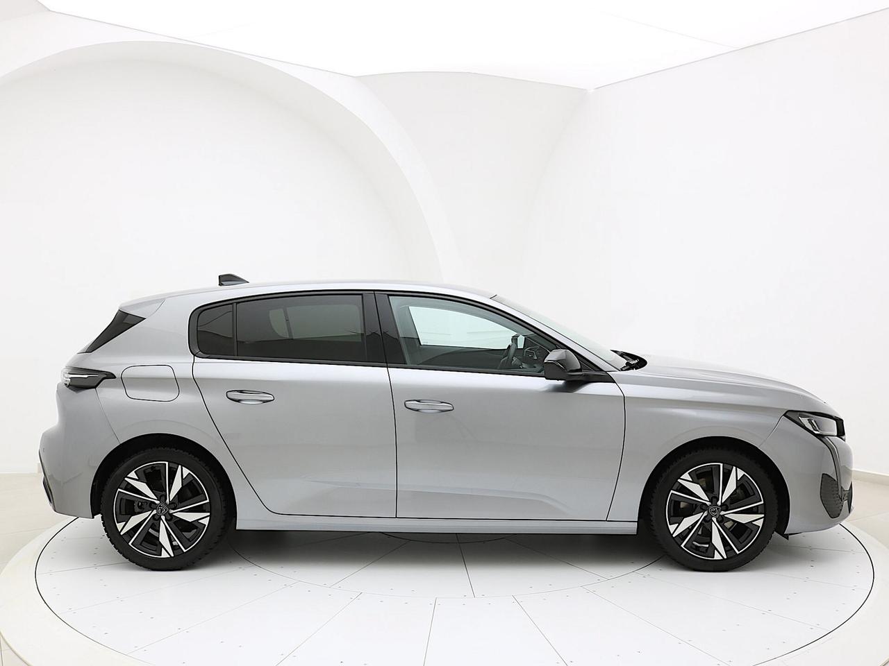 Peugeot 308 1.5 BlueHDi 130CV Allure