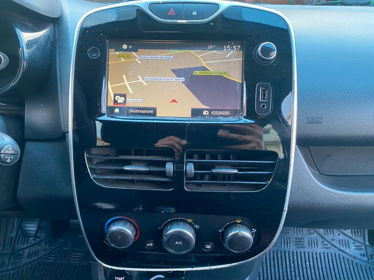 Renault Clio 1.5dci 75cv full opt AUTOCARRO 2016