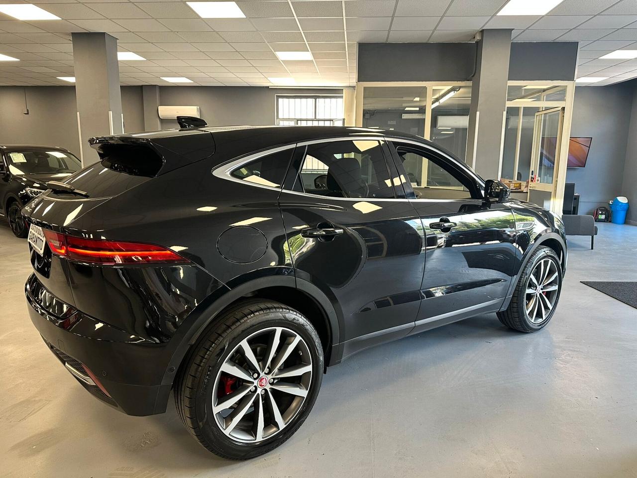 Jaguar E-Pace 2.0D I4 163 CV AWD Auto SE + accessori