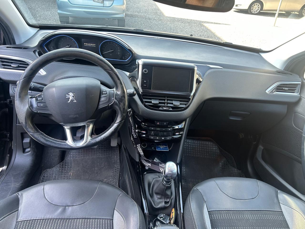 Peugeot 2008 BlueHDi Allure