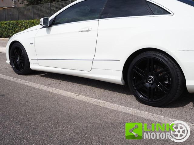 MERCEDES-BENZ E 220 CDI Coupé Avantgarde