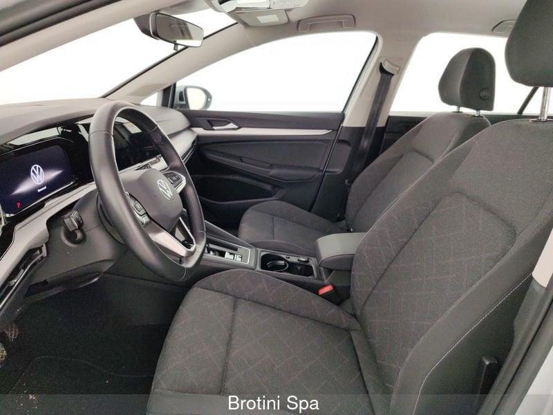 Volkswagen Golf 1.0 eTSI EVO DSG Life