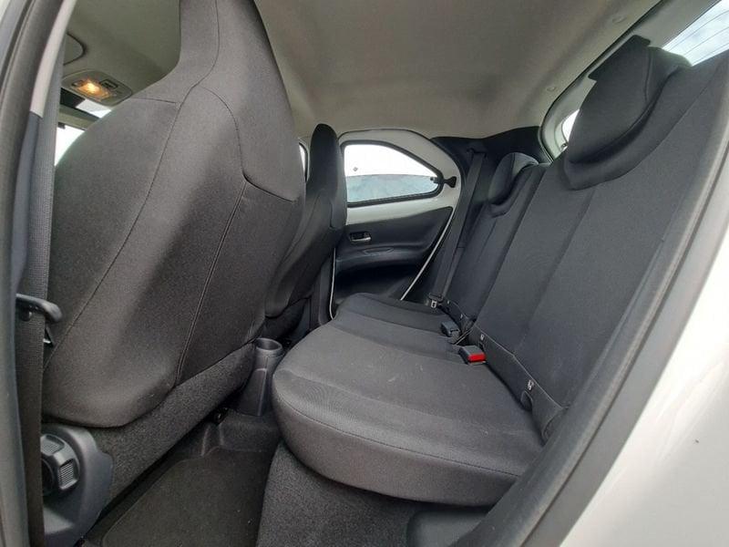 Toyota Aygo X 1.0B (72 CV) Active