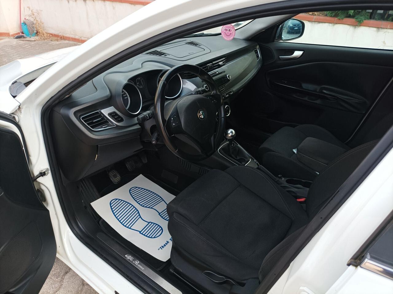 Alfa Romeo Giulietta 2.0 JTDm-2 140 CV Distinctive