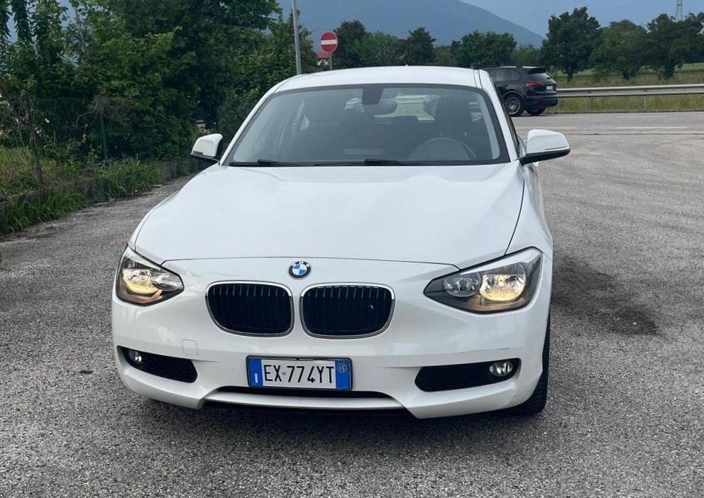 Bmw 116 116d 5p. Business