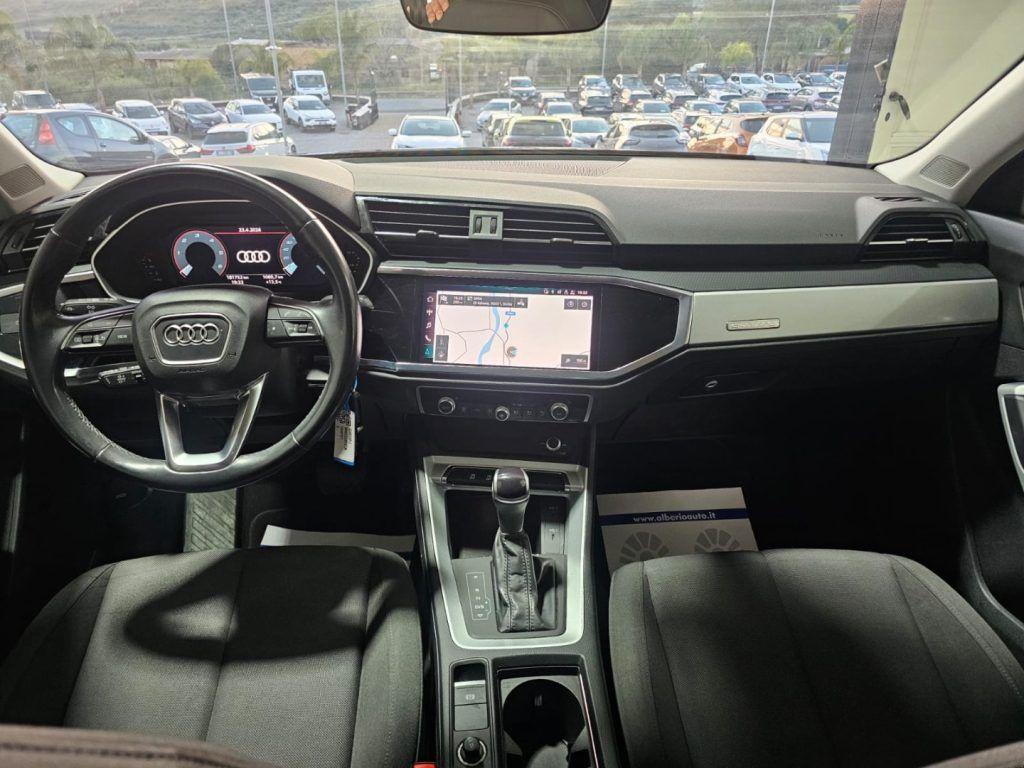 Audi Q3 35 TDI quattro S tronic Business