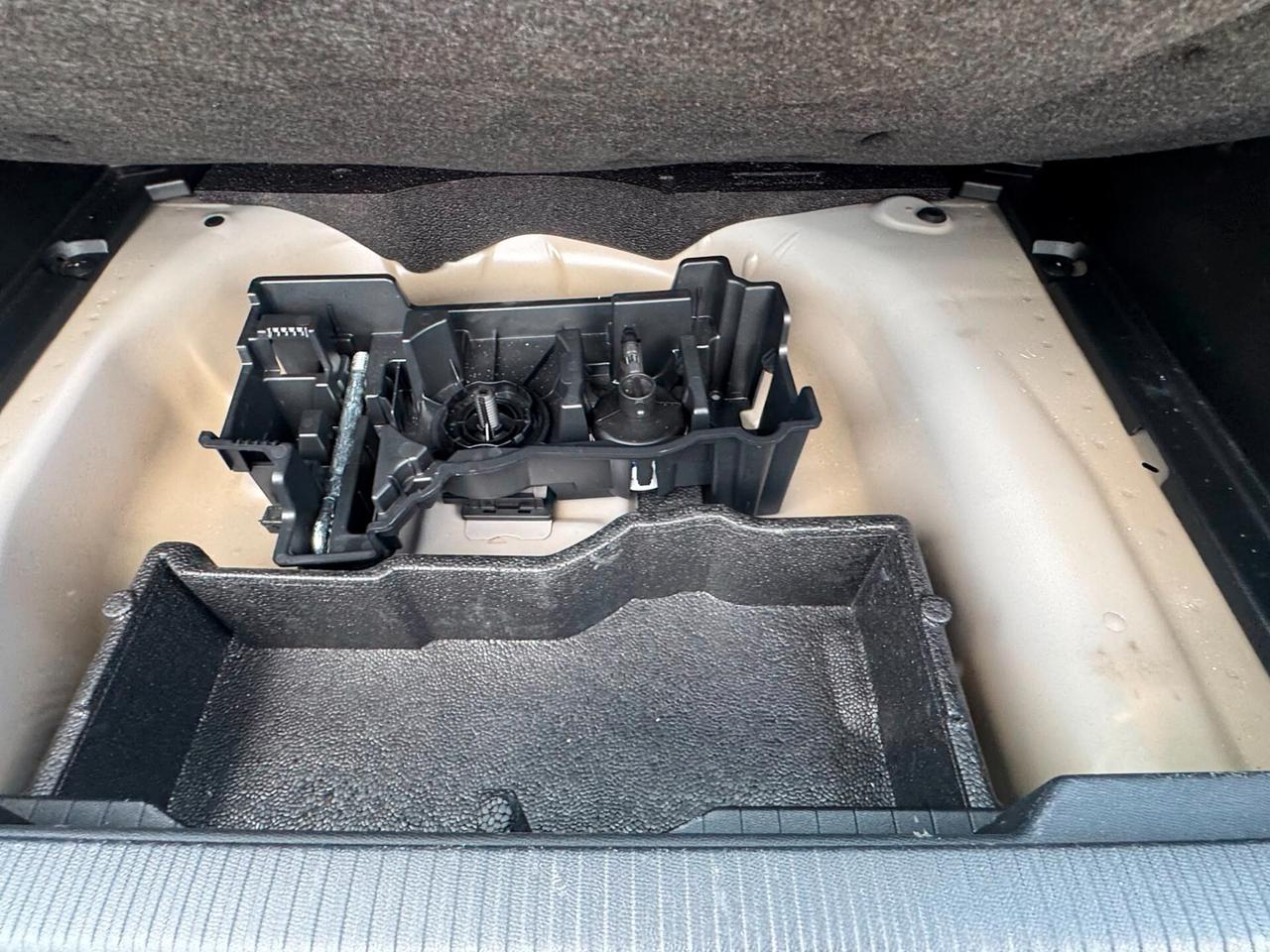 Peugeot 2008 PureTech 100 S&S Style