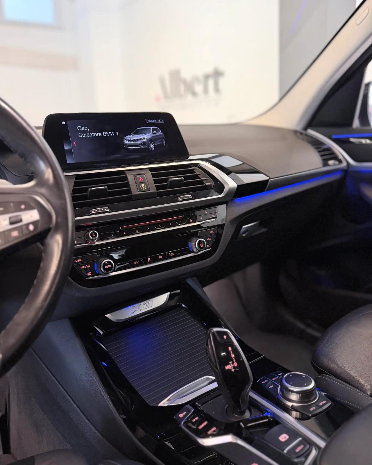 Bmw X3 sDrive18d xLine
