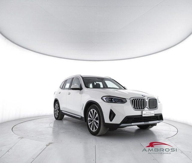 BMW X3 xdrive20d mhev 48V auto