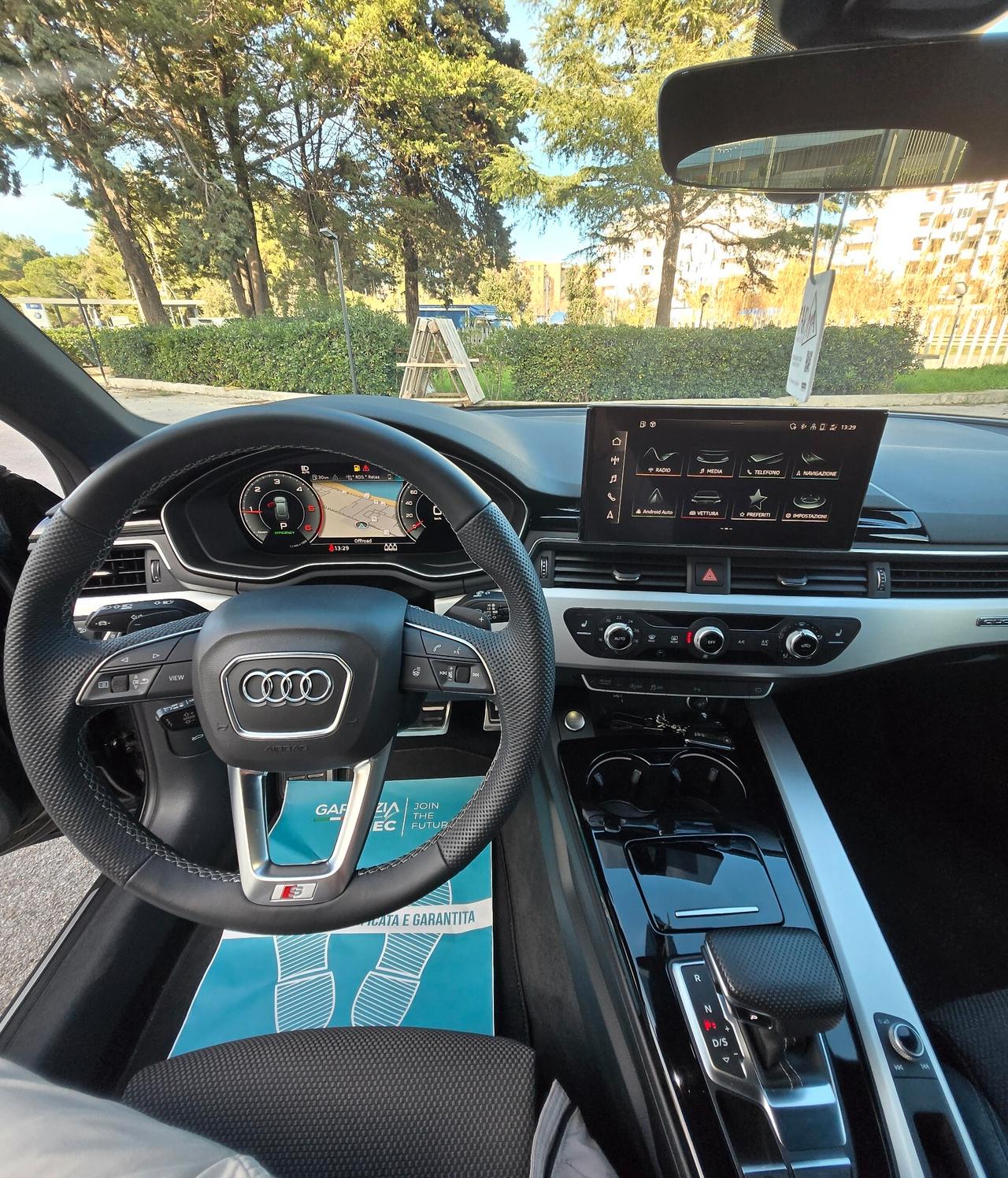 Audi A4 Avant 40 TDI S tronic line edition