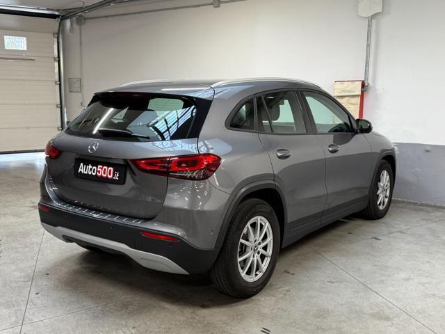 MERCEDES-BENZ GLA 200 Automatic Business Extra