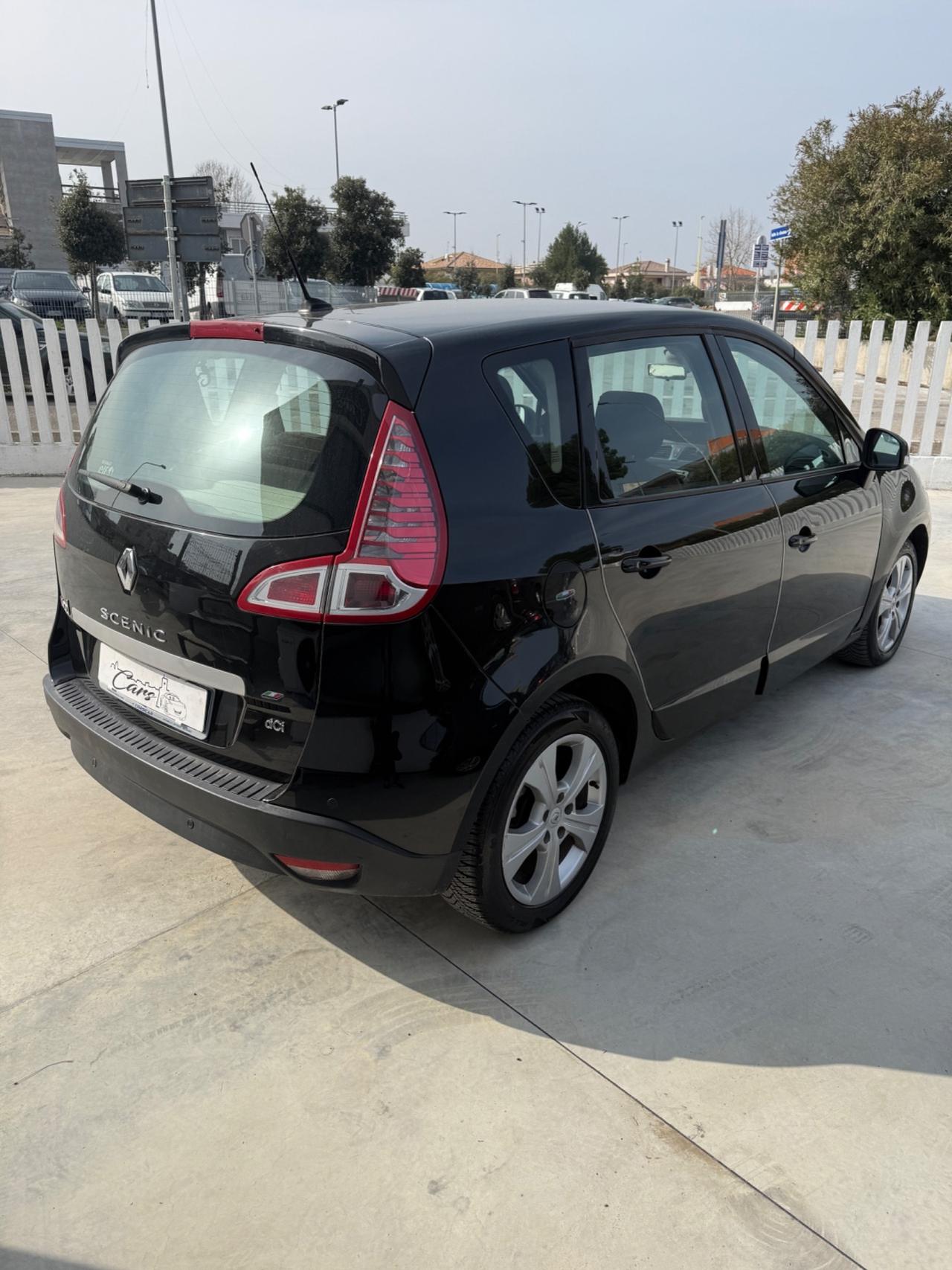Renault Scenic Scénic X-Mod 1.5 dCi 110CV EDC Luxe