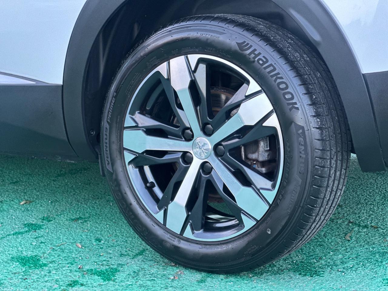 Peugeot 3008 1.5 BlueHDI 130cv Allure 2019