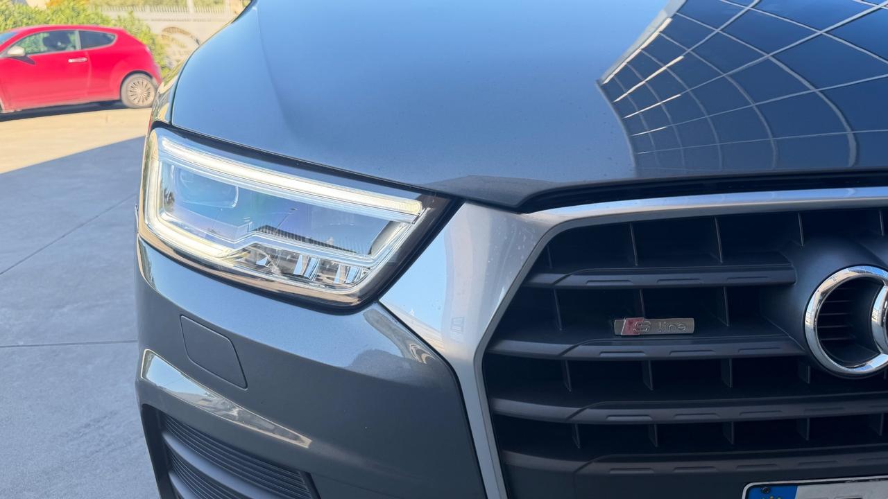 Audi Q3 2.0 TDI 150 CV quattro Business
