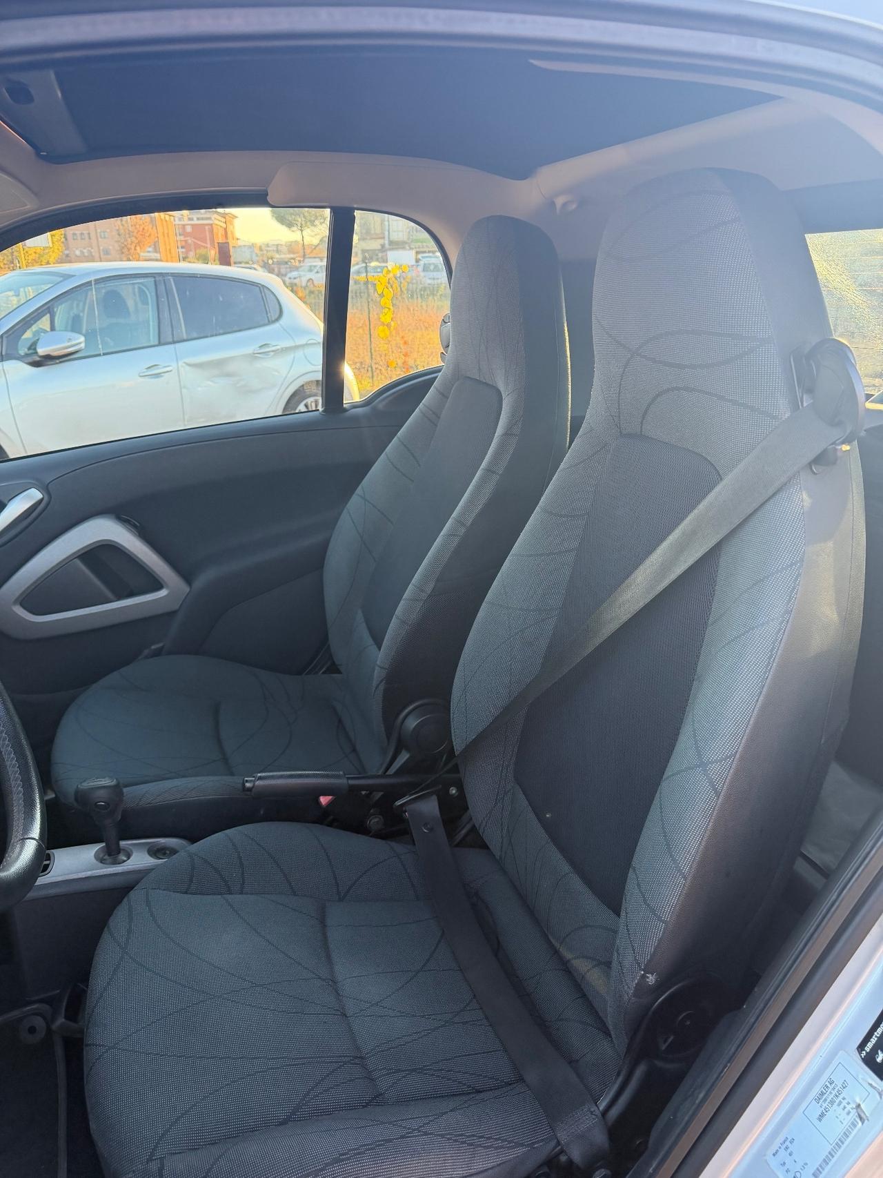 Smart ForTwo 52 kW MHD coupé Black Tailor Made