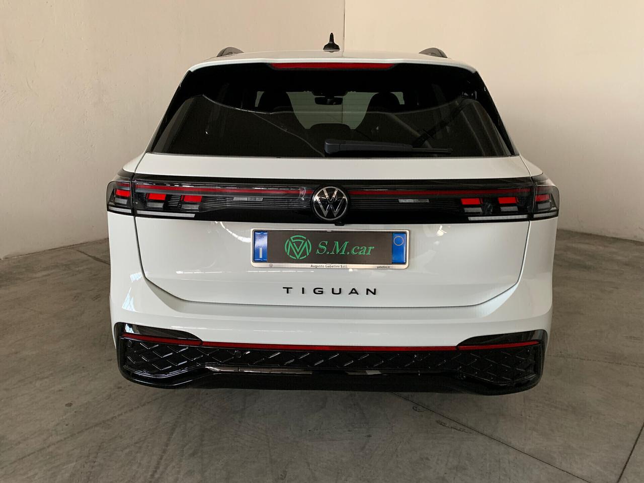 Volkswagen Tiguan R-Line eTSI GARANZIA FINO 2028