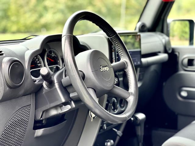 JEEP Wrangler Unlimited 2.8 CRD Sport Auto