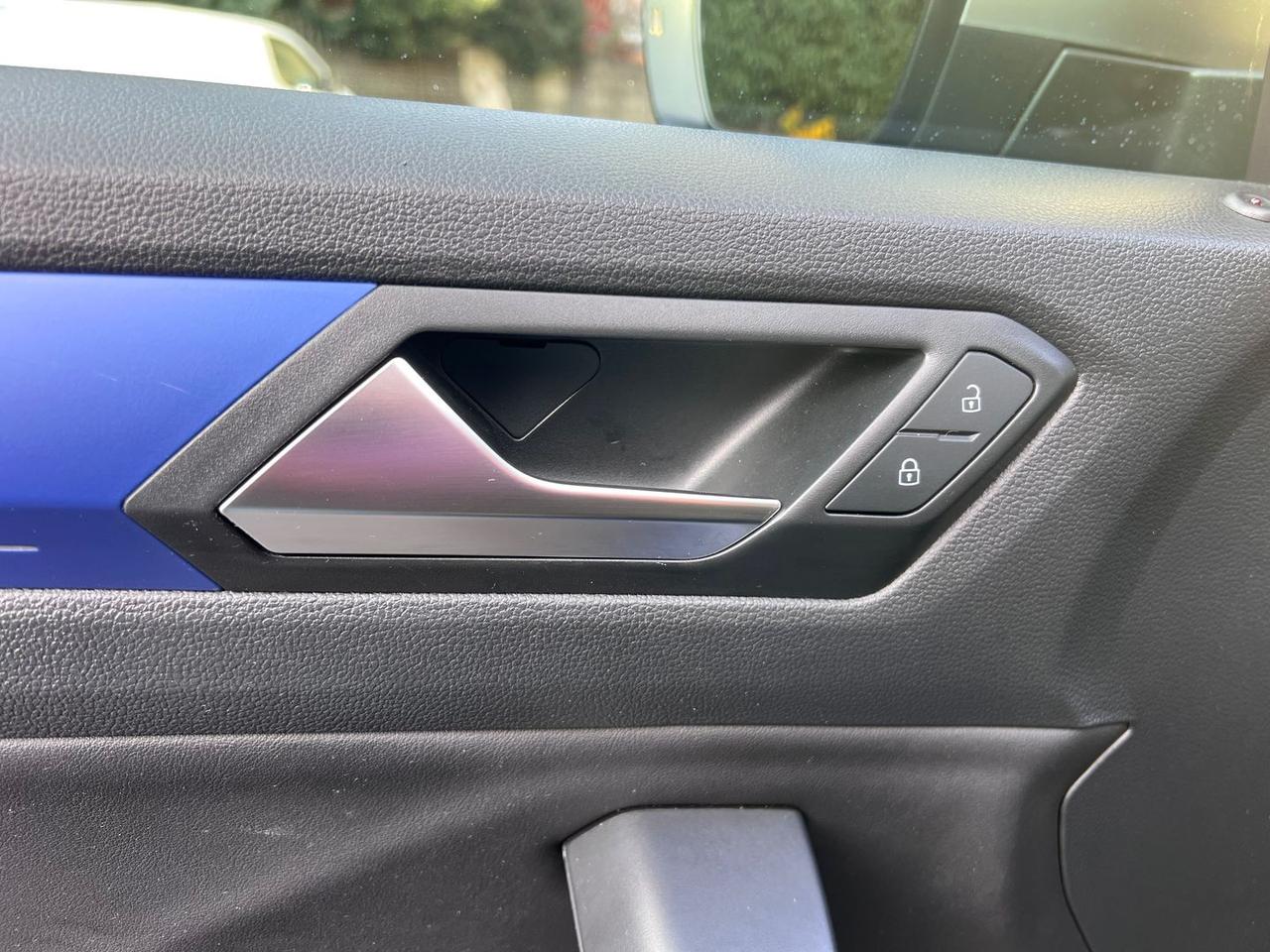 Volkswagen T-Roc 2.0 TSI R R Line #7984