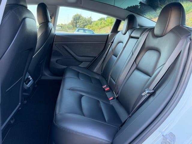 TESLA Model 3 STANDARD RWD PERFETTA