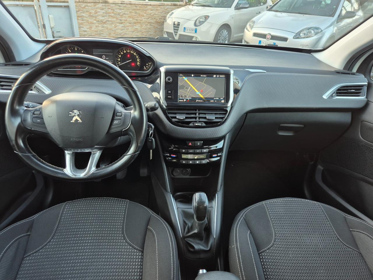 Peugeot 208 RESTAYLING 1.6 TDI 75 CV Allure FULL