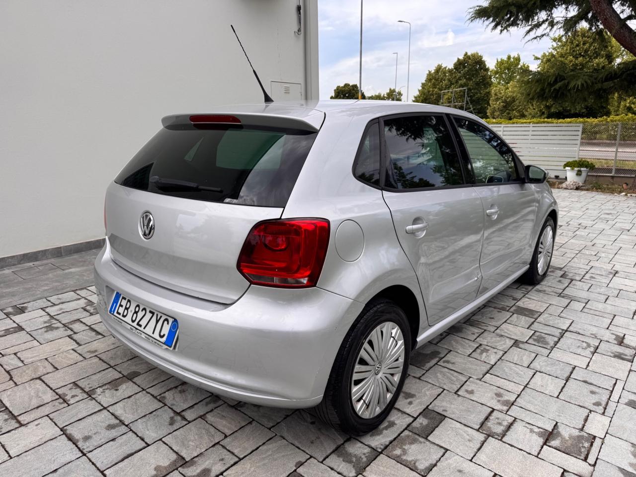 Volkswagen Polo 1.4 5 porte Highline OK NEOPATENTATI