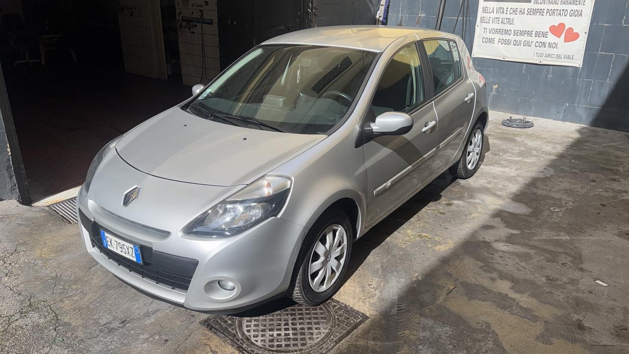 Renault Clio 1.2 16V 5 porte Live!