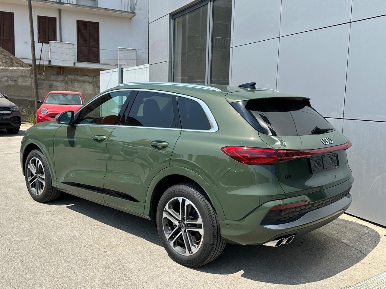 Audi Q5 2.0 tdi mhev+ possibilità noleggio no scoring