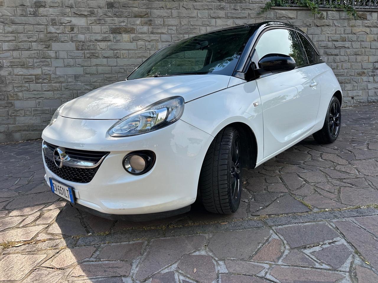 Opel Adam 1.4 87 CV GPL Tech White/Black Link