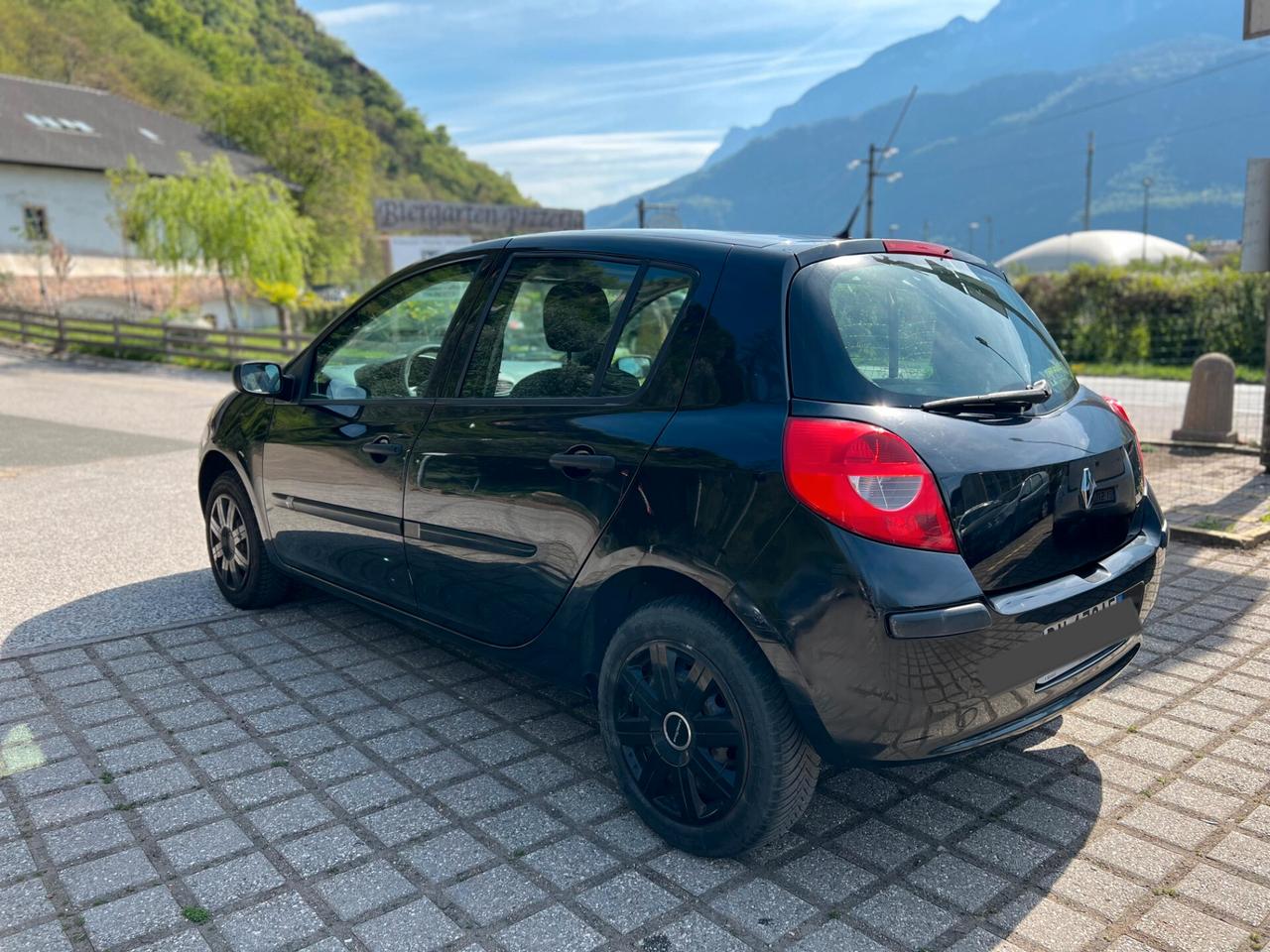 Renault Clio Storia 1.2 5 porte Dynamique