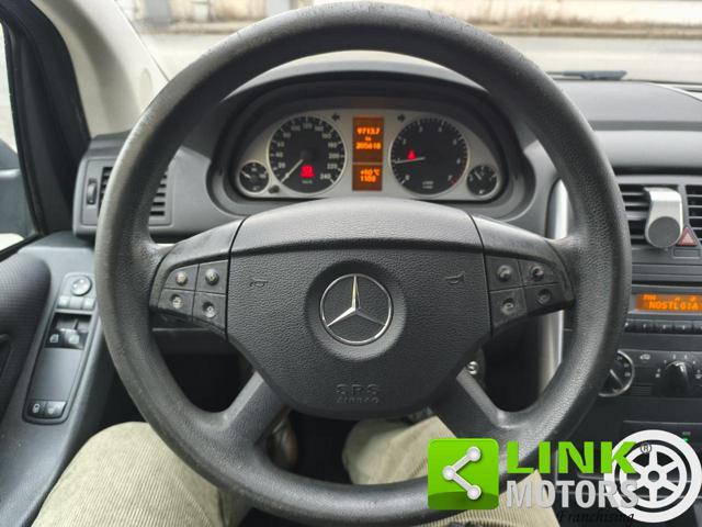 MERCEDES-BENZ B 180 BlueEFFICIENCY Sport