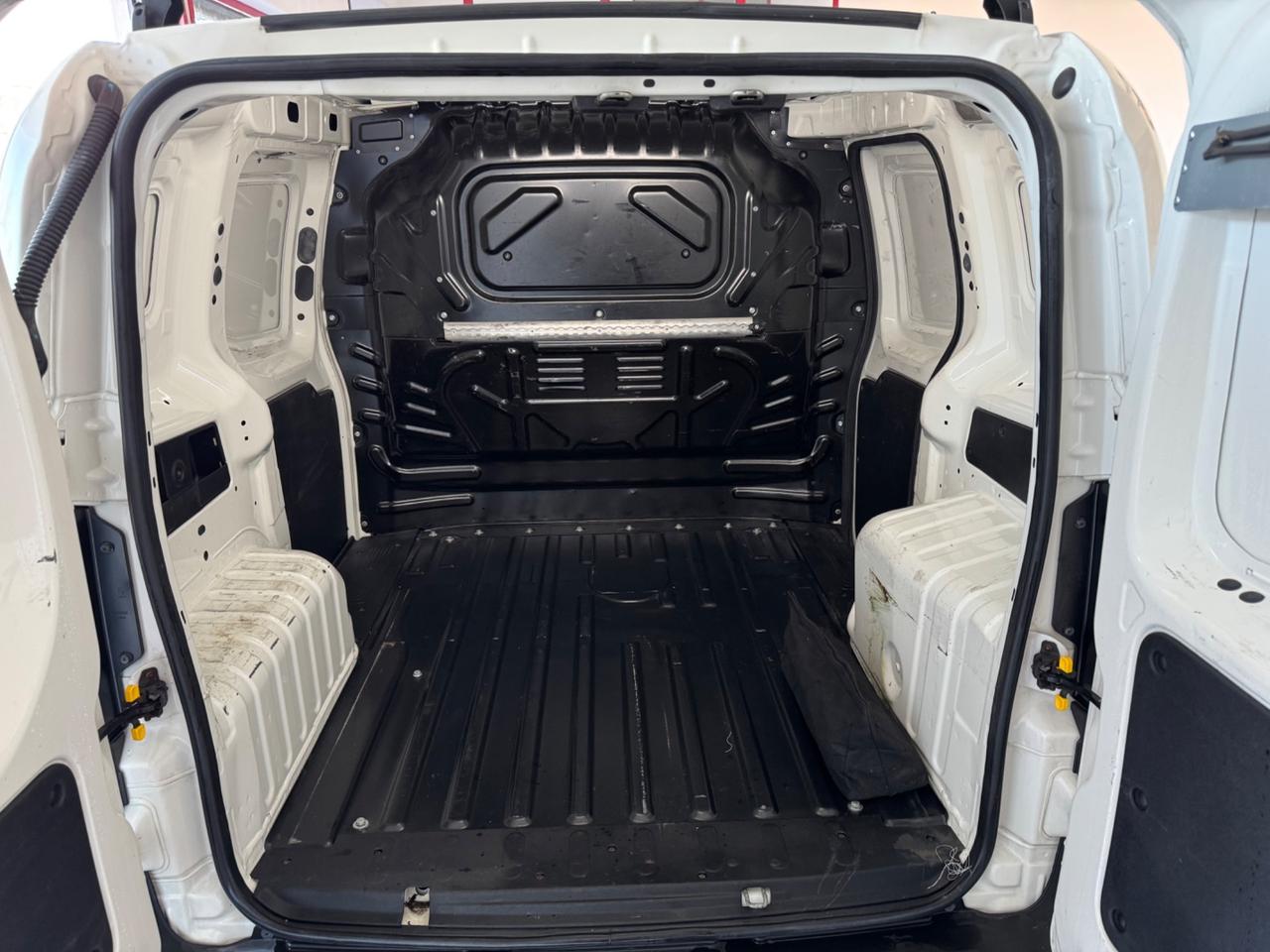 Fiat Fiorino 1.3 MJT 80CV Cargo SX anche attrezzato