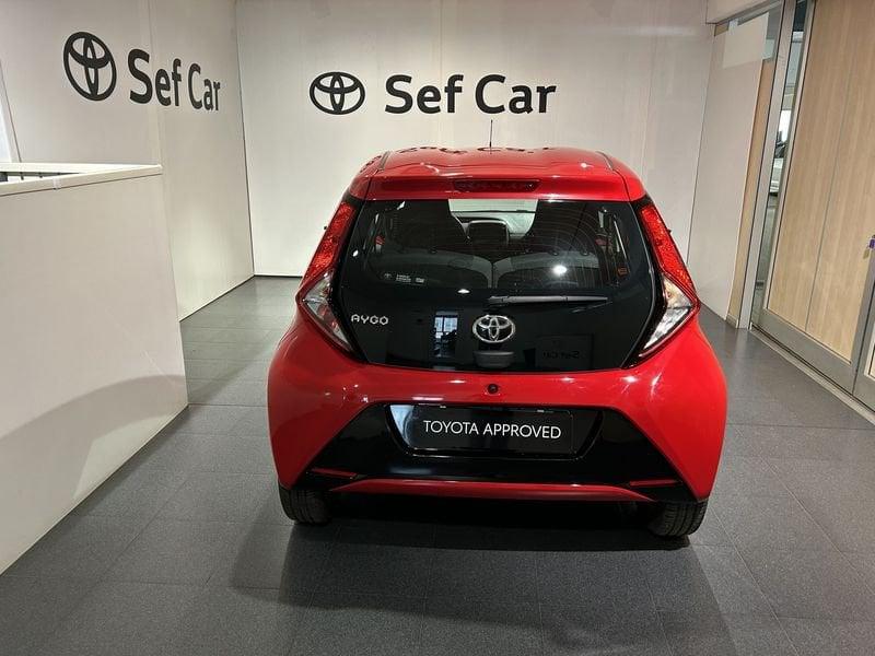 Toyota Aygo Connect 1.0 VVT-i 72 CV 5 porte x-play