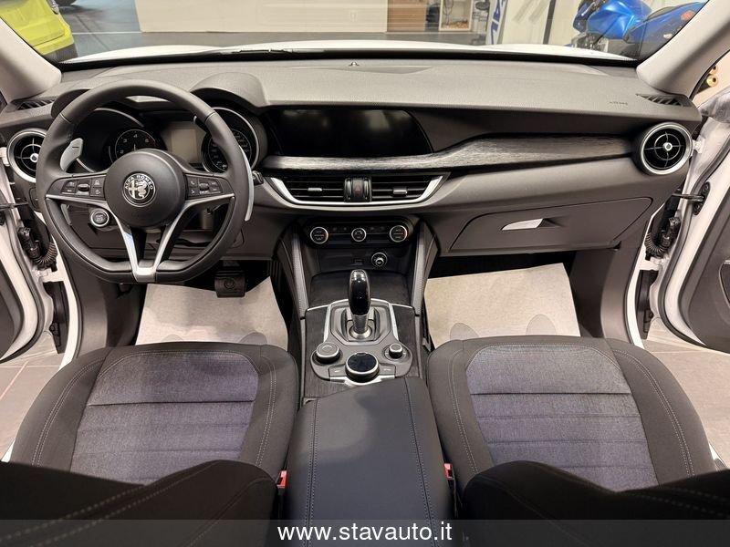 Alfa Romeo Stelvio 2.2 Turbodiesel 160 CV AT8 RWD Business