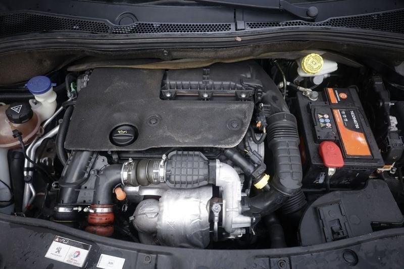 Peugeot 2008 Peugeot 2008 BlueHDi 100 GT Line 73KW ANNO 2016