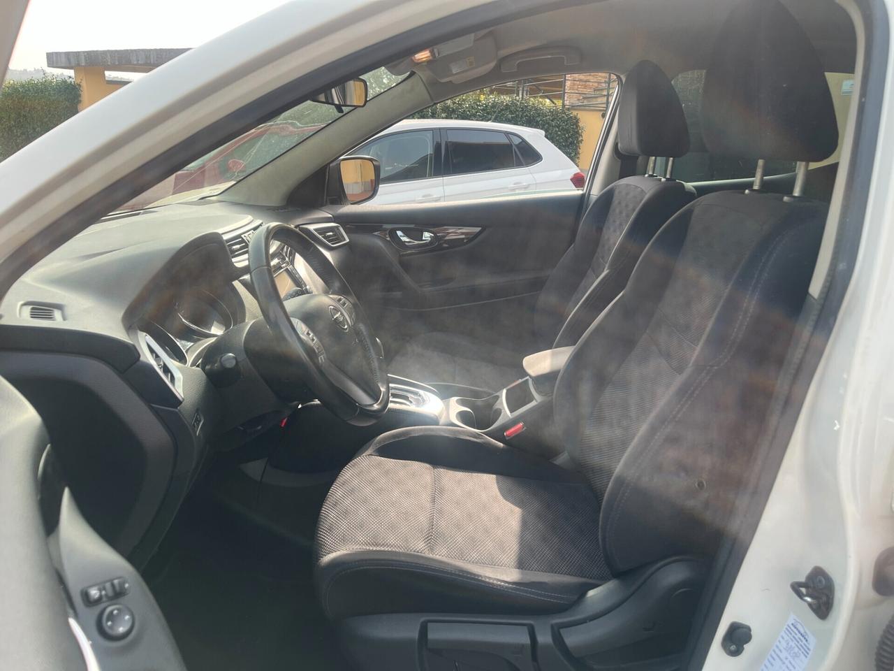 Nissan Qashqai 1.6 dCi X-Tronic 2WD Black Edition