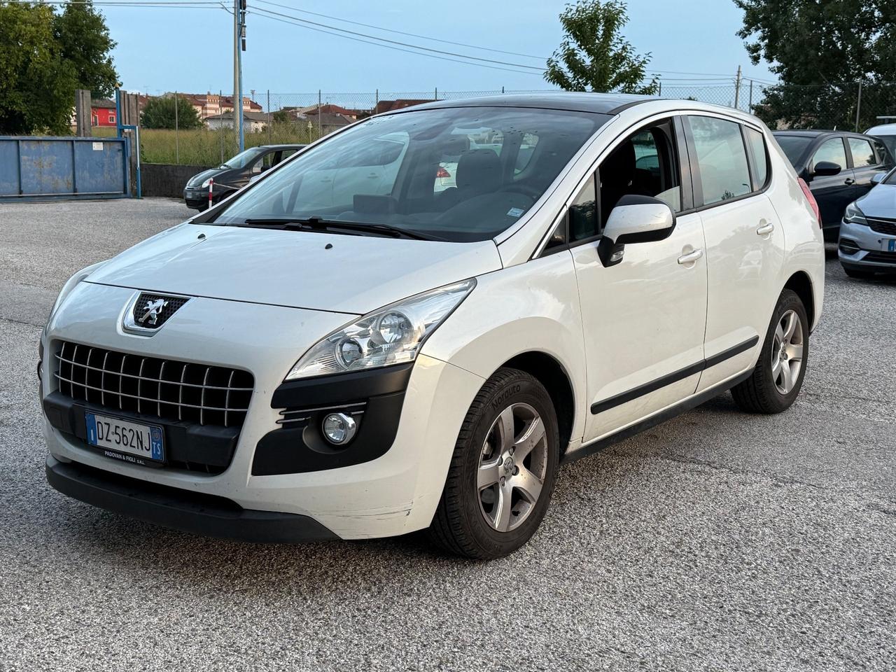 Peugeot 3008 1.6 HDi 110CV Tecno