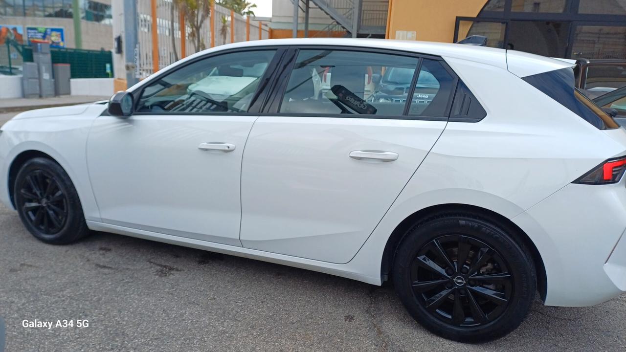 Opel Astra 1.5 Turbo Diesel 130 CV Edition