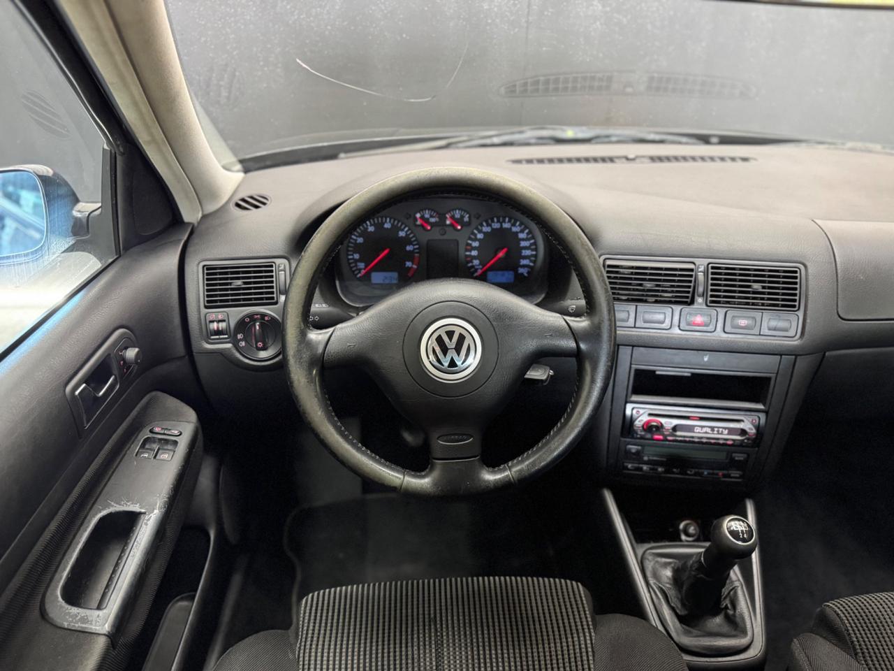 Volkswagen Golf IV 1.6 Benzina