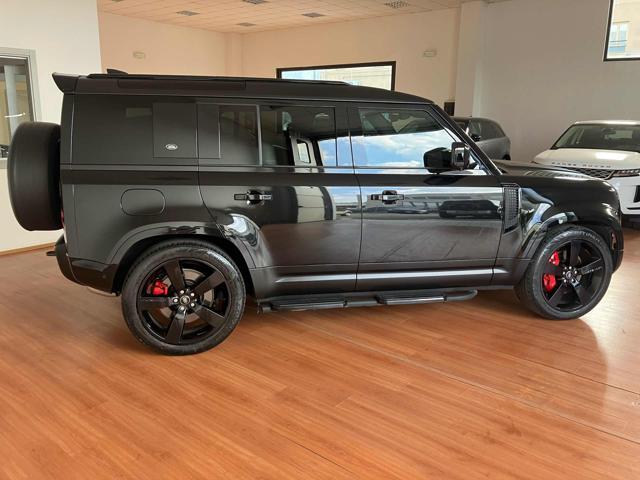 LAND ROVER Defender 110 3.0D I6 250 CV AWD Auto X-Dynamic SE