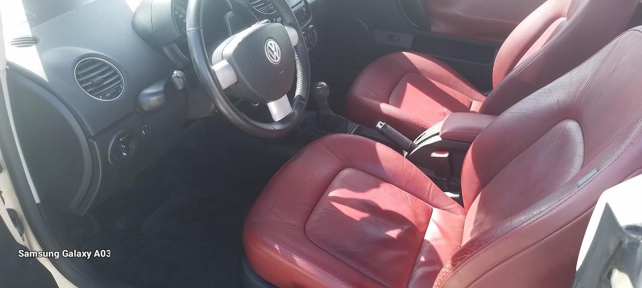Volkswagen New Beetle 1.9 TDI 105CV Cabrio Lim. Red Edt.