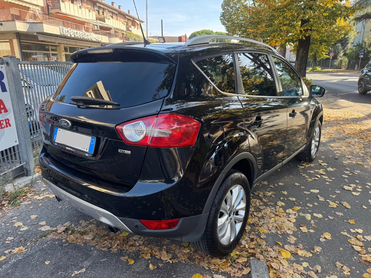Ford Kuga 2.0 TDCi 4WD Tetto panorama garanzia 12 m