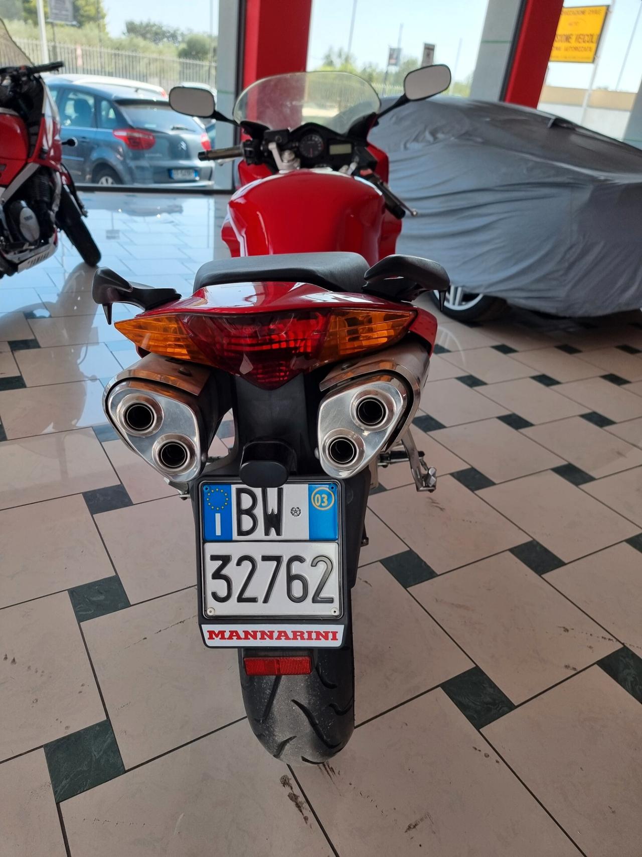 Honda VFR 800 V-tech