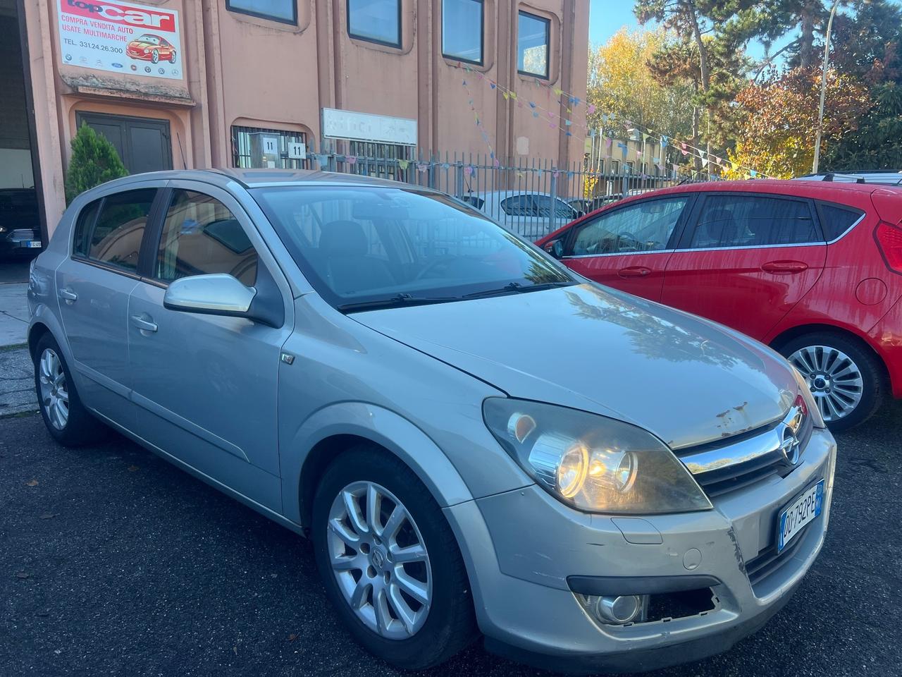 Opel Astra 1.6 16V Twinport 5 porte Cosmo