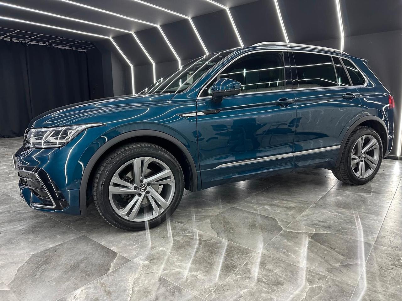 Volkswagen Tiguan 2.0 TDI 150 CV DSG R-Line