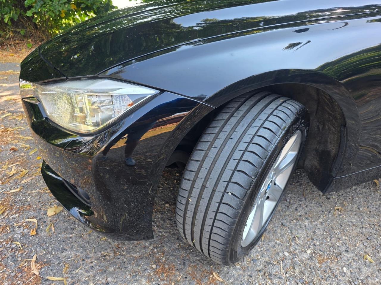 Bmw 320d Xdrive business PREZZO 7500€