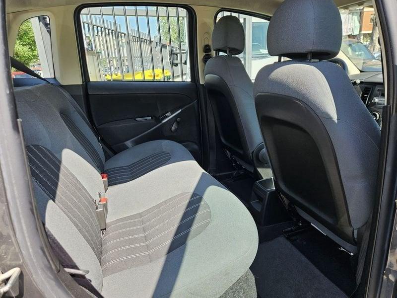 Lancia Musa Musa 1.4 16v